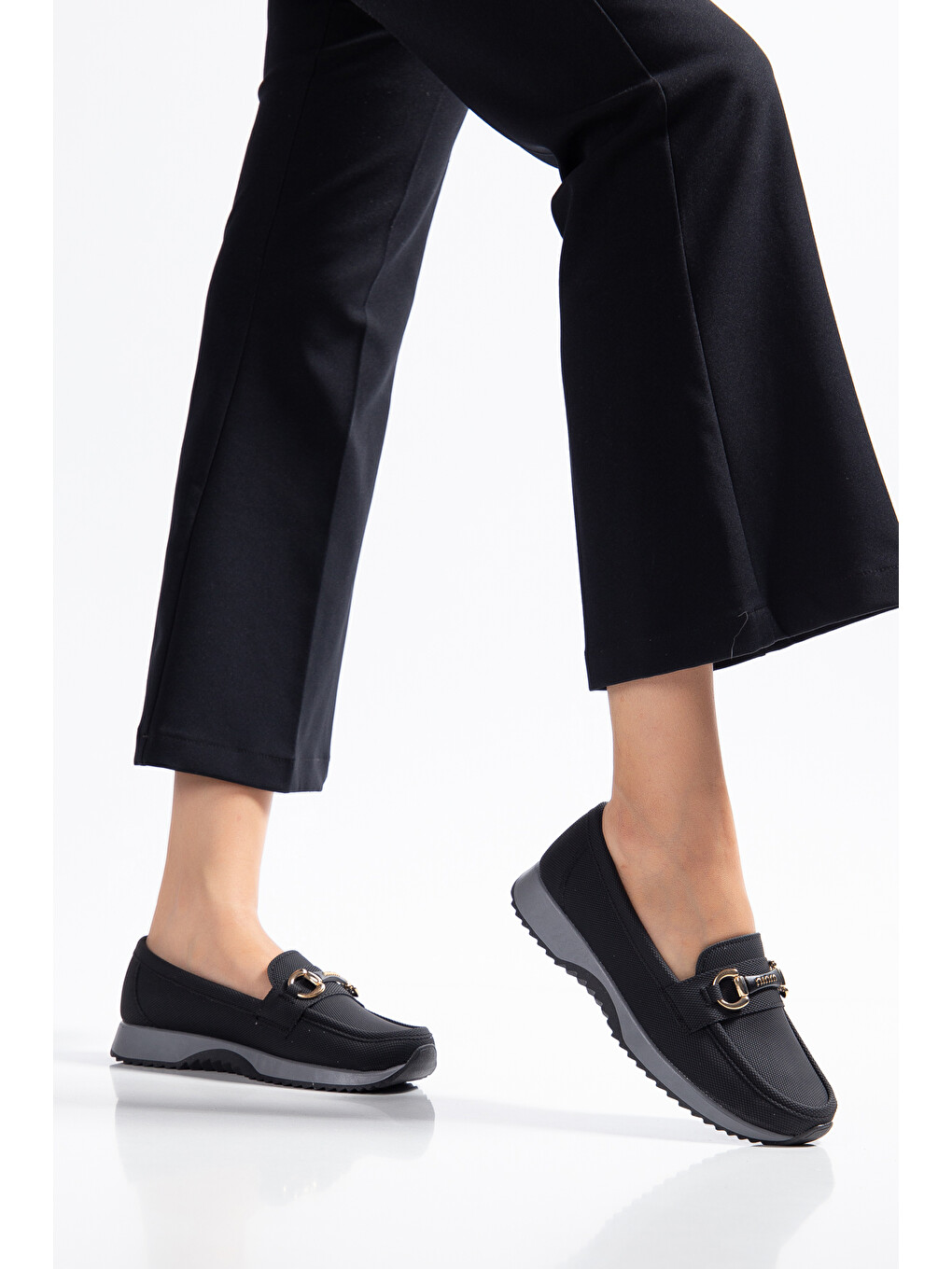 Siyah D0275 Günlük Ortopedik Dolgu Topuklu Kadın Babet Loafer-1