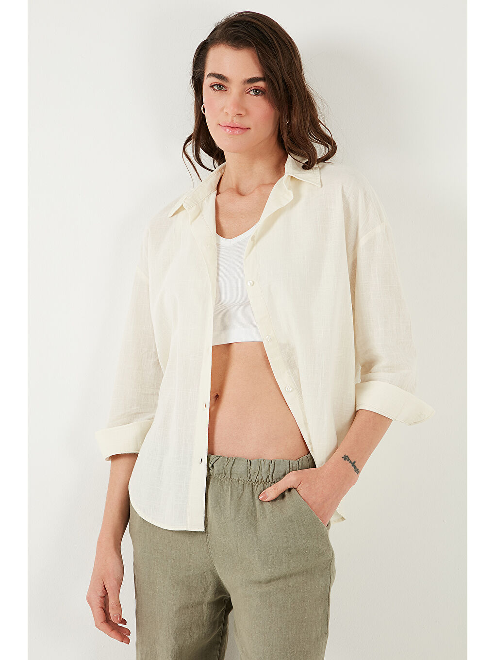 Ekru Pamuklu Regular Fit Uzun Kollu Düz Gömlek Cf25S168305-3