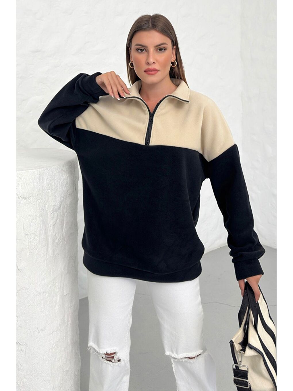 Kadın Bej Siyah Oversize Yarım Fermuarlı Yumuşak Dokulu Polar Sweatshirt-3