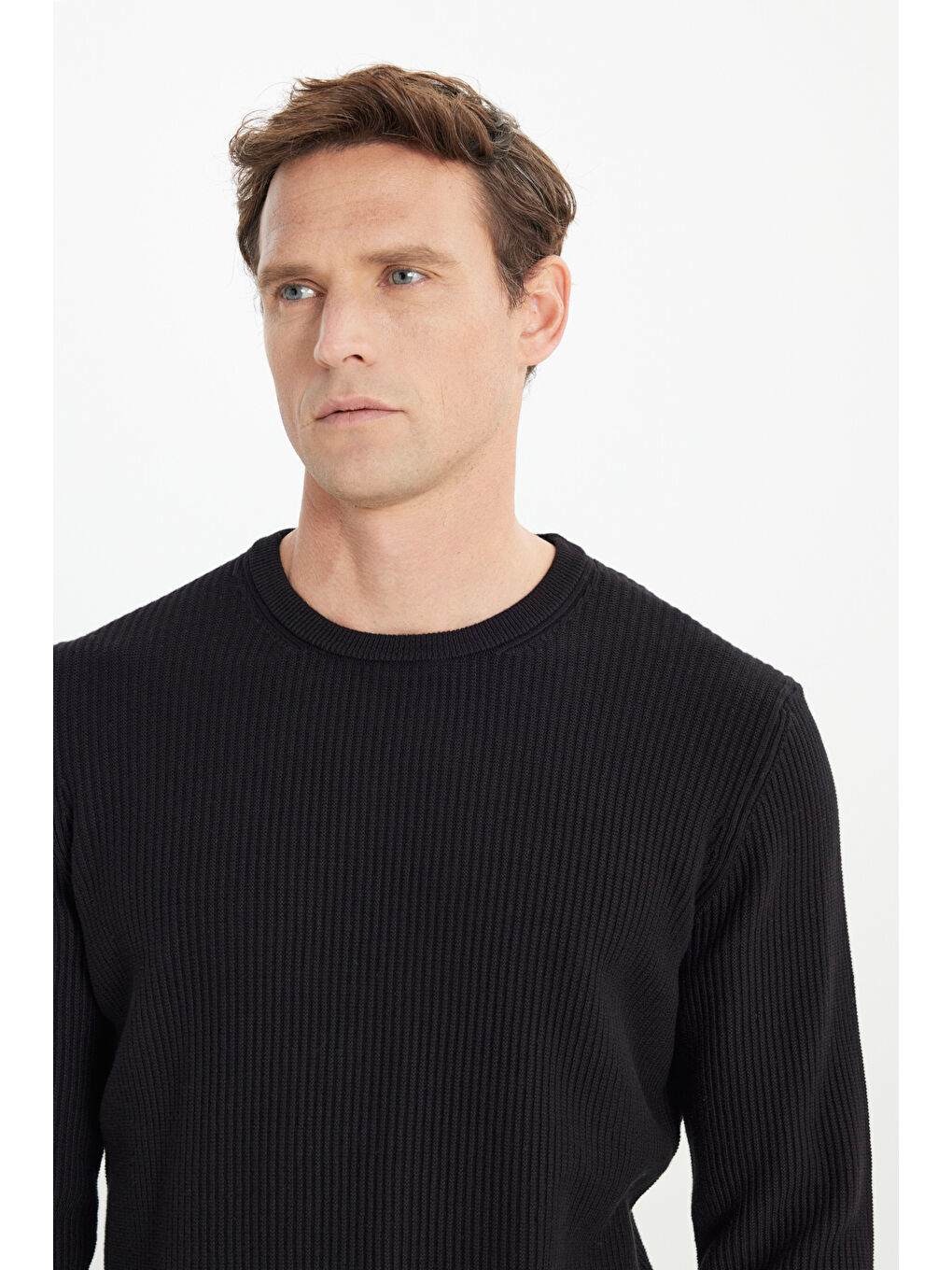 Erkek Siyah %100 Pamuk Standart Fit Normal Kesim Bisiklet Yaka Selanik Örgü Triko Kazak-3