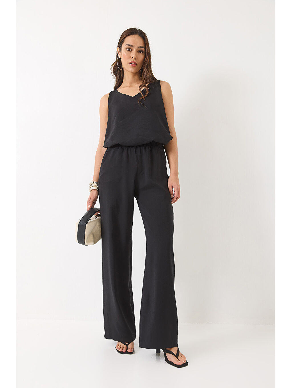 Siyah Kadın V Yaka Askılı Bluz Palazzo Pantolonlu Alt-Üst Takım-2