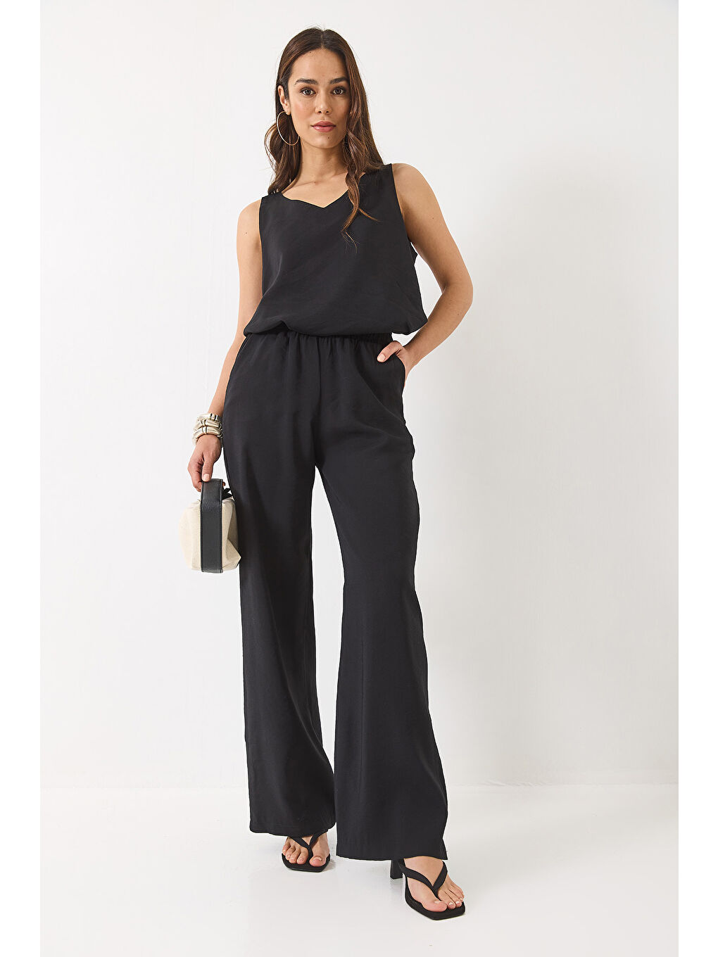 Siyah Kadın V Yaka Askılı Bluz Palazzo Pantolonlu Alt-Üst Takım-4