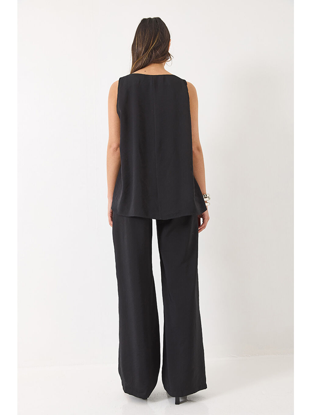 Siyah Kadın V Yaka Askılı Bluz Palazzo Pantolonlu Alt-Üst Takım-6