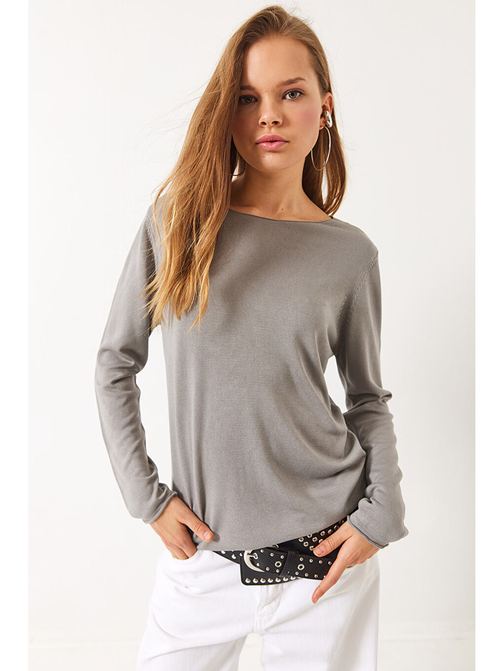 Gri Kadın Kayık Yaka Transparan Basic Bluz TK-4