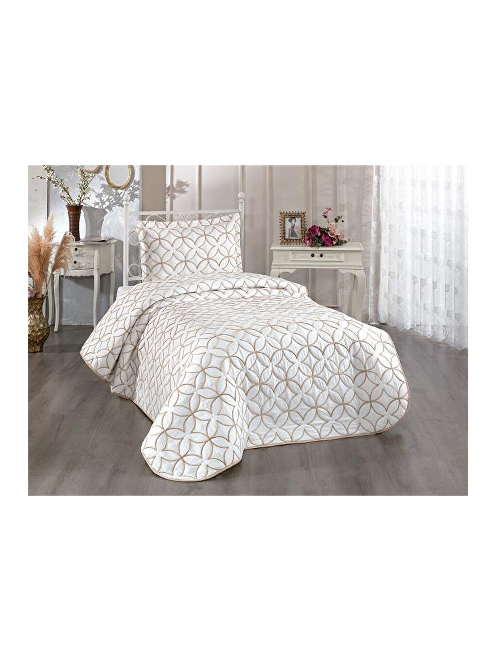 Karışık Parolin Tek Kişilik Kapitoneli Yatak Örtüsü Krem Gold-1