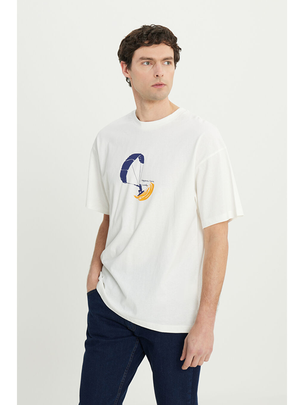 Erkek Ekru %100 Pamuk Oversize Fit Rahat Kesim Bisiklet Yaka Baskılı Tişört-2