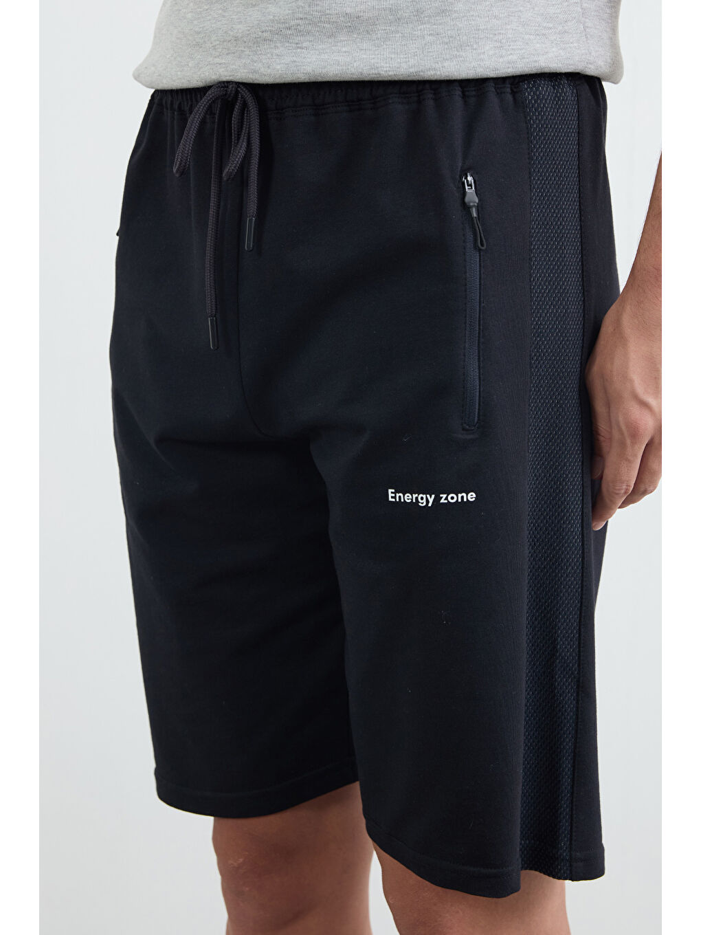 Lacivert Beli Lastikli Cebi Fermuarlı Şort-4