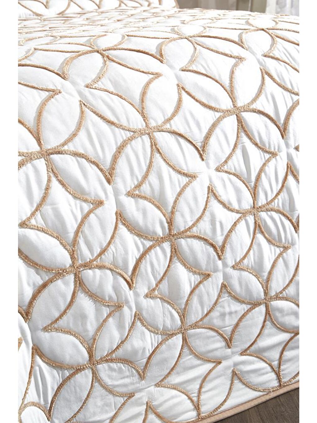 Karışık Parolin Tek Kişilik Kapitoneli Yatak Örtüsü Krem Gold-6