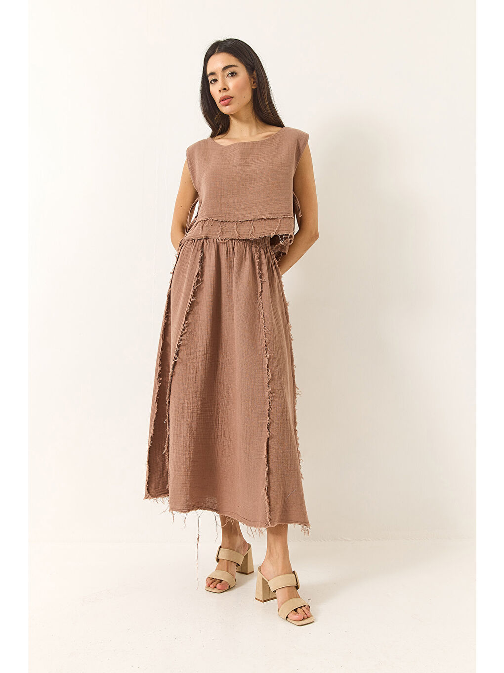 Bej Kadın Beli Lastikli Etek Yandan Bağlama Detaylı Crop Müslin Alt-Üst Takım-2