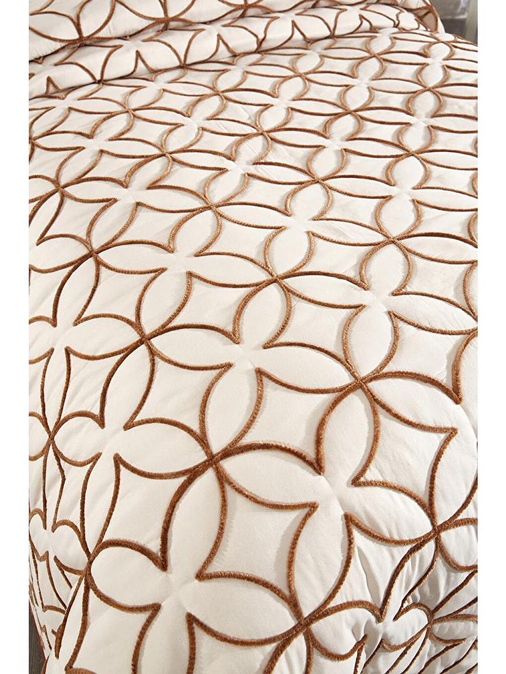 Parolin Tek Kişilik Kapitoneli Yatak Örtüsü Bej-3