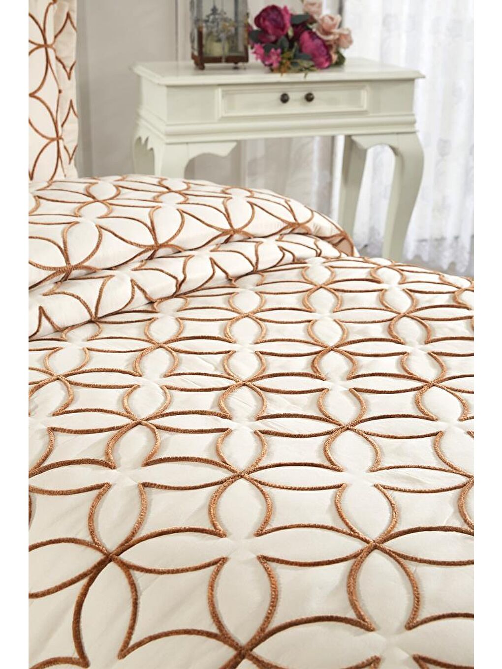 Parolin Tek Kişilik Kapitoneli Yatak Örtüsü Bej-6