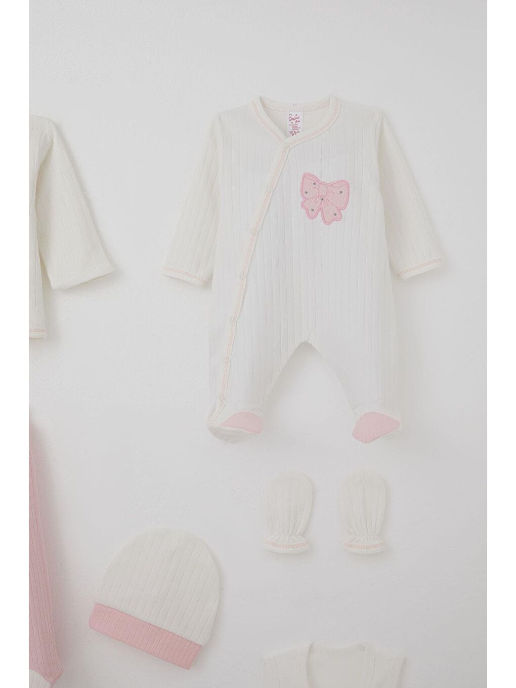 Kız Bebek Hastane Çıkışı 8 Li Fiyonk & Kelebek Nakışlı Ekru (0-3 Ay)-3