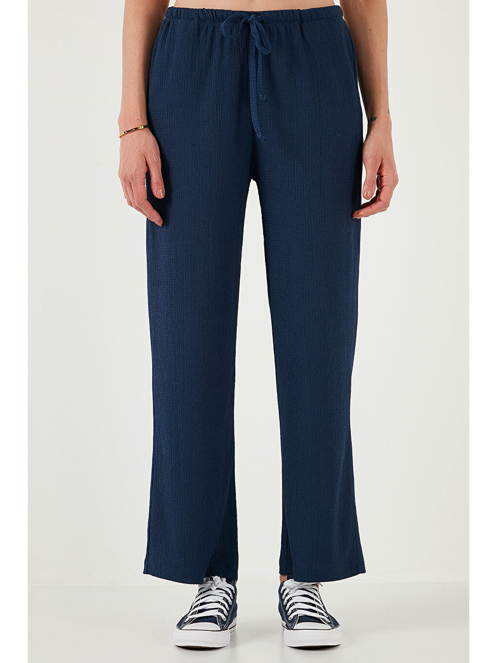 İndigo Regular Fit Normal Bel Geniş Paça Pantolon 5866117-1