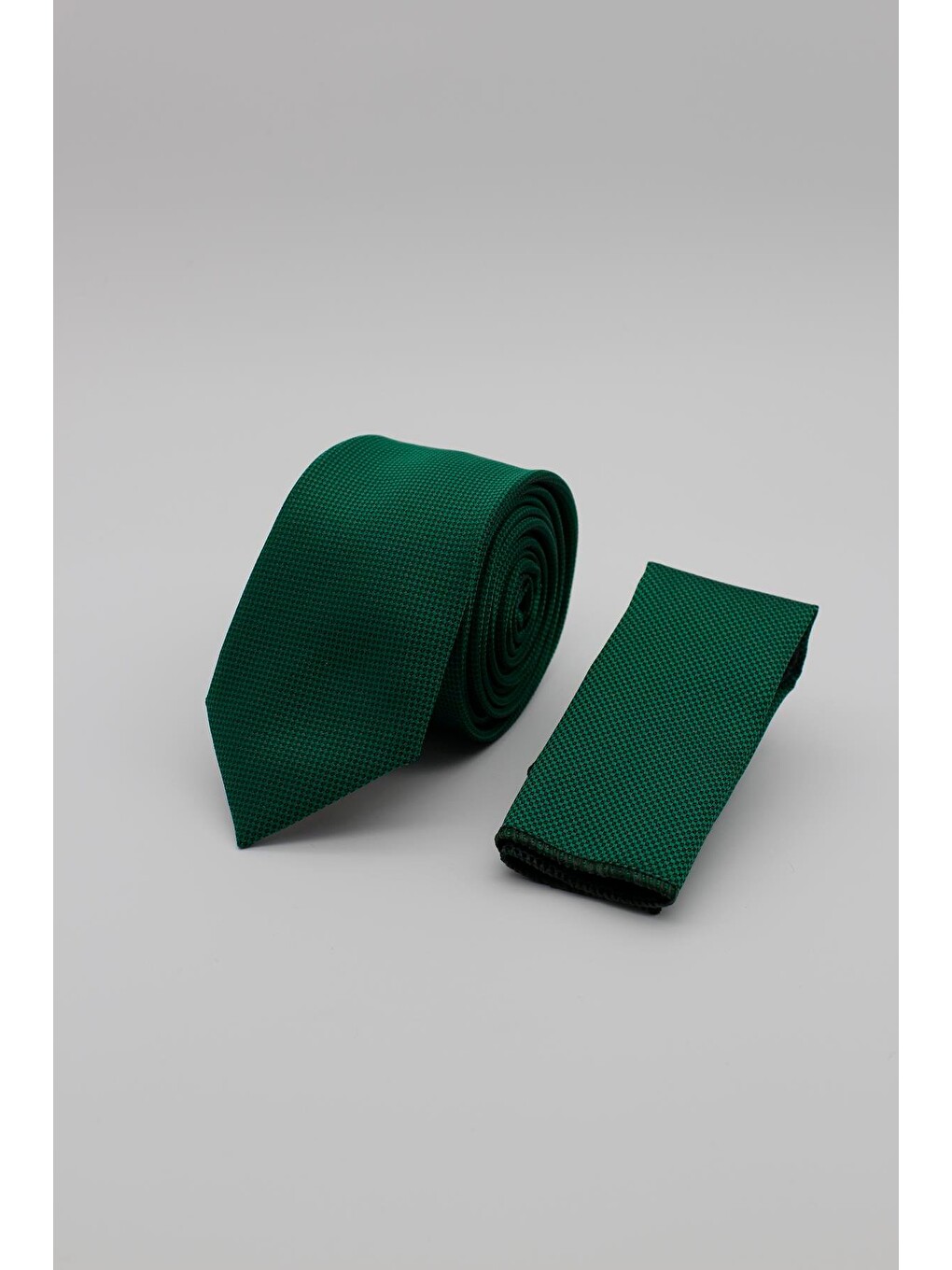 Koyu Haki Kuş Gözü Desen 6 Cm Kravat 1090240101