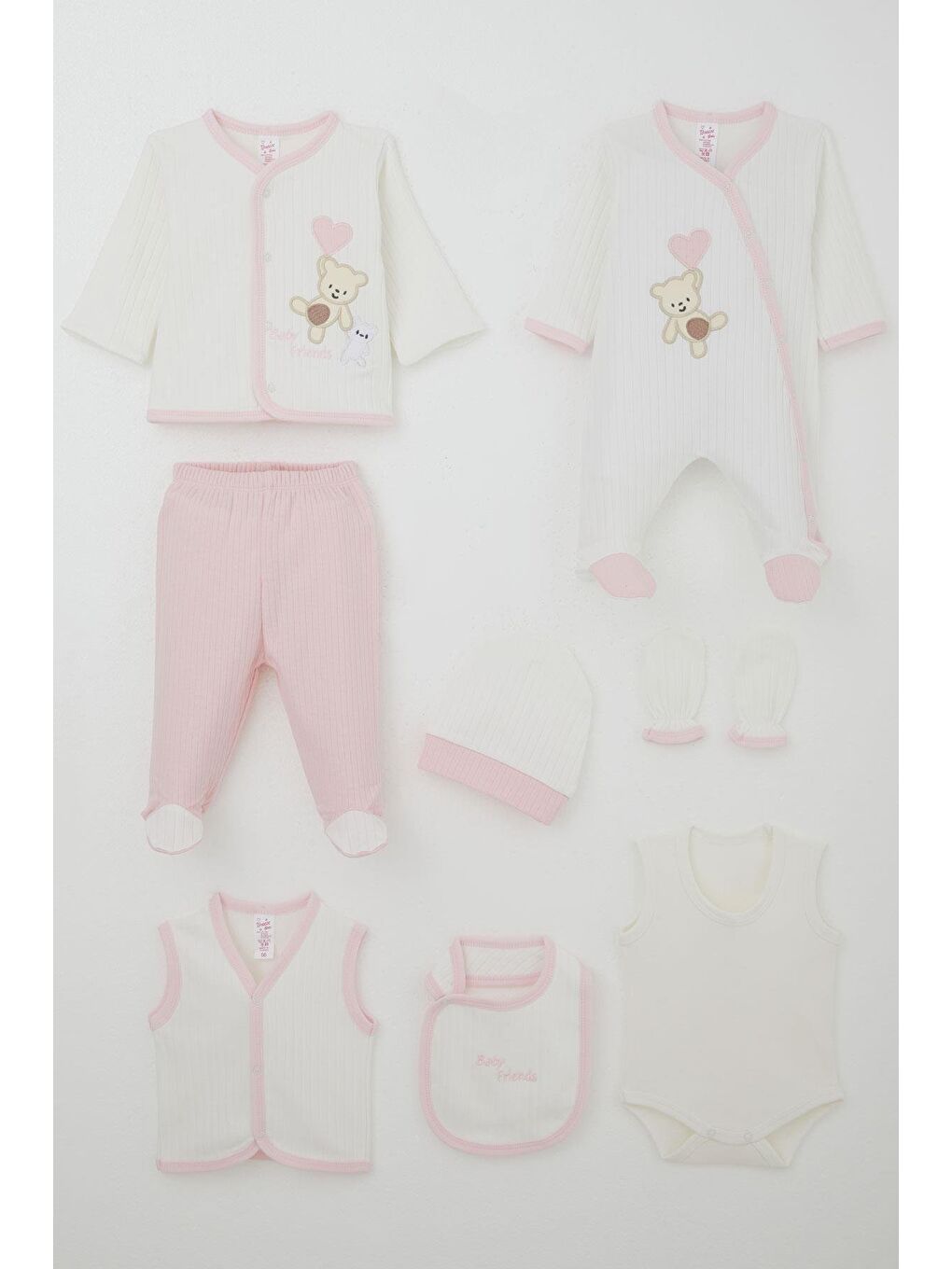 Kız Bebek Hastane Çıkışı 8 Li Bebek Ayıcık Nakışlı Kalpli Beyaz (0-3 Ay)