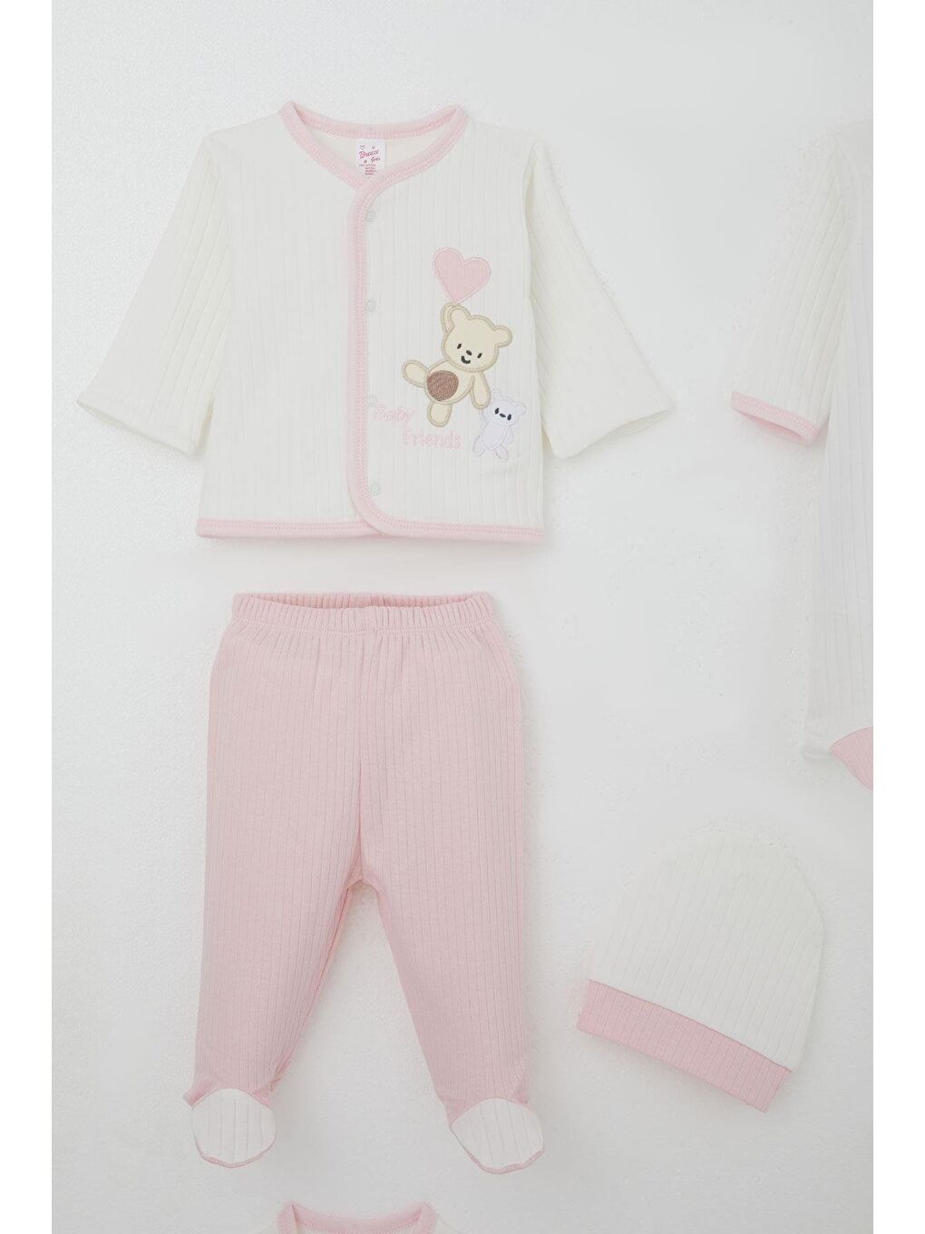 Kız Bebek Hastane Çıkışı 8 Li Bebek Ayıcık Nakışlı Kalpli Beyaz (0-3 Ay)-2