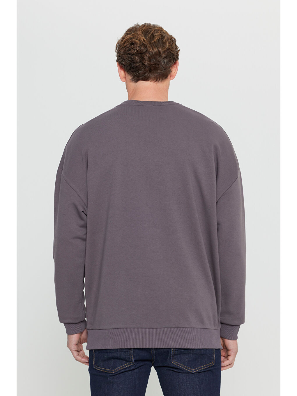 Erkek Koyu Gri Oversize Bol Kesim 3 İplik Bisiklet Yaka Pamuklu Sweatshirt-4