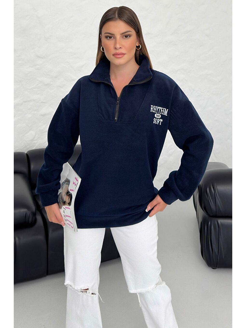 Lacivert Kadın Laci Rhythm Soft Baskılı Oversize Yarım Fermuarlı Yumuşak Dokulu Polar Polo Yaka Sweatshirt-1