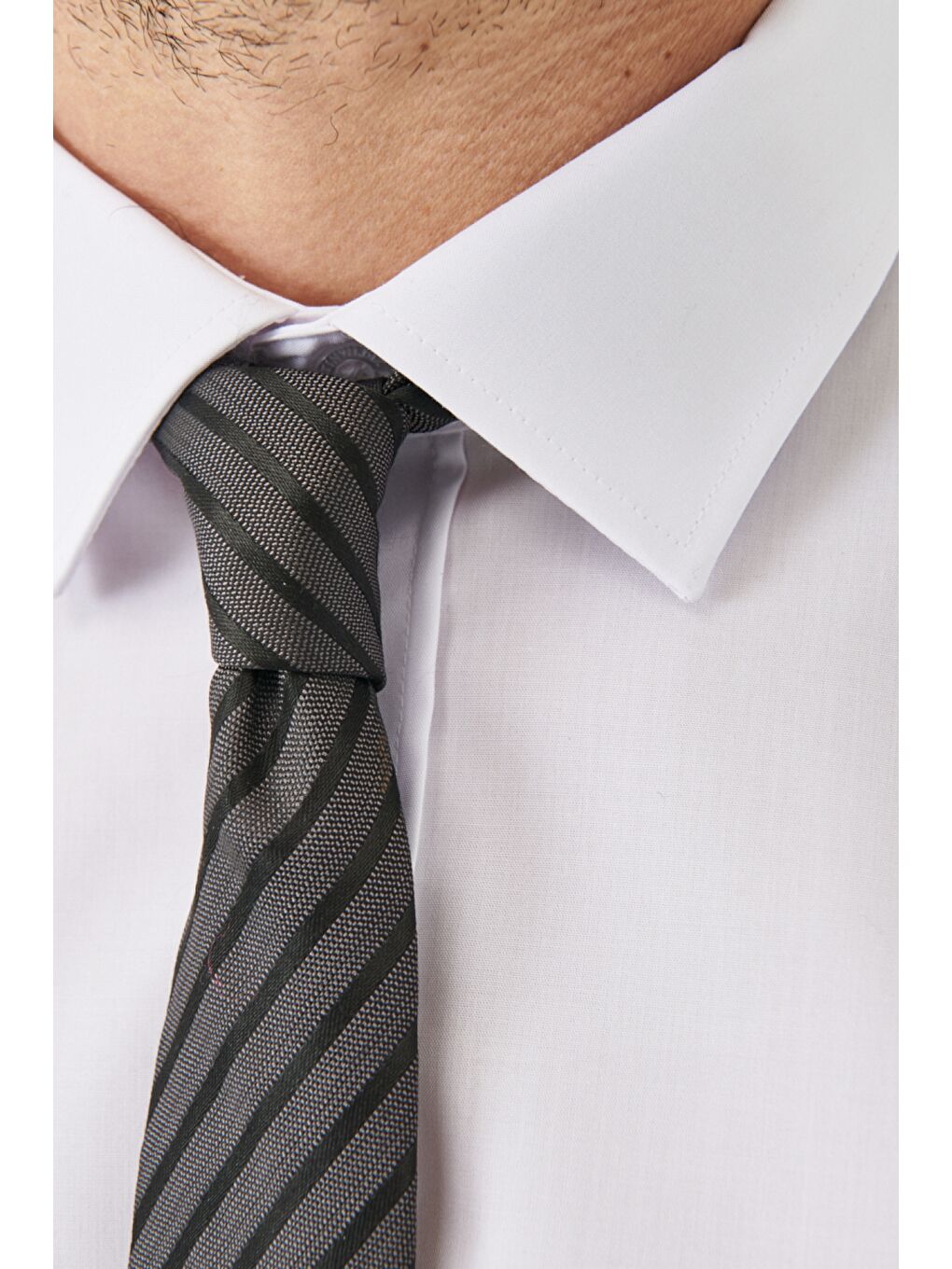 Erkek Beyaz Geniş Kesim Klasik Yaka %100 Pamuk Non-Iron Gömlek-3