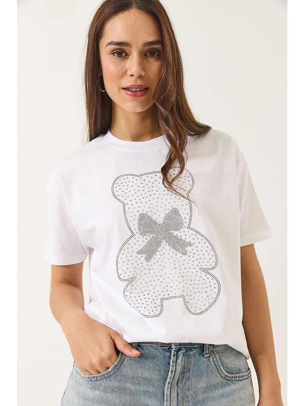 Beyaz Kadın Teddy Kurdele Detaylı Taşlı T-Shirt-2