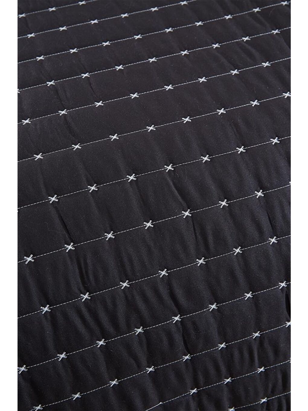 Dublin Tek Kişilik Kapitoneli Yatak Örtüsü Siyah-3