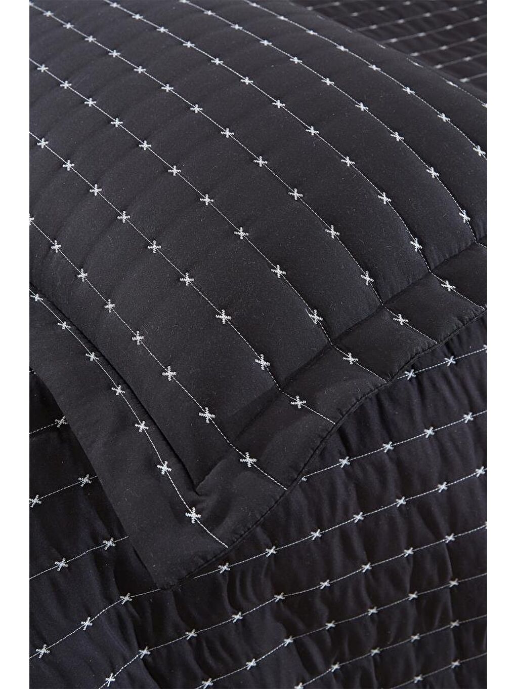 Dublin Tek Kişilik Kapitoneli Yatak Örtüsü Siyah-7