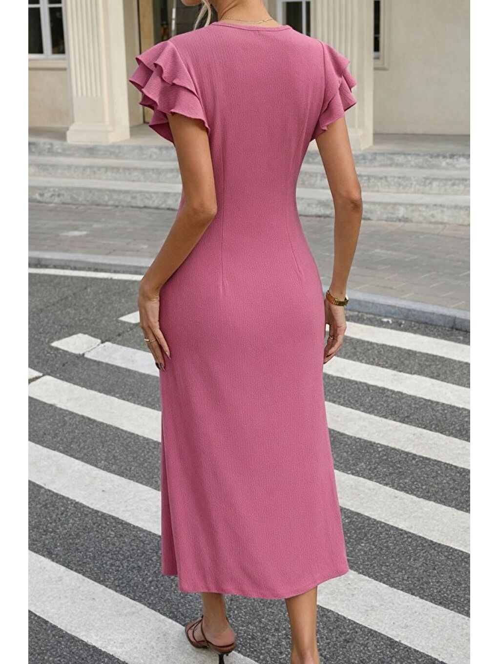 Pembe Kadın Kısa Kollu V Yakalı önden Düğmeli Bürümcük Midi Elbise-2