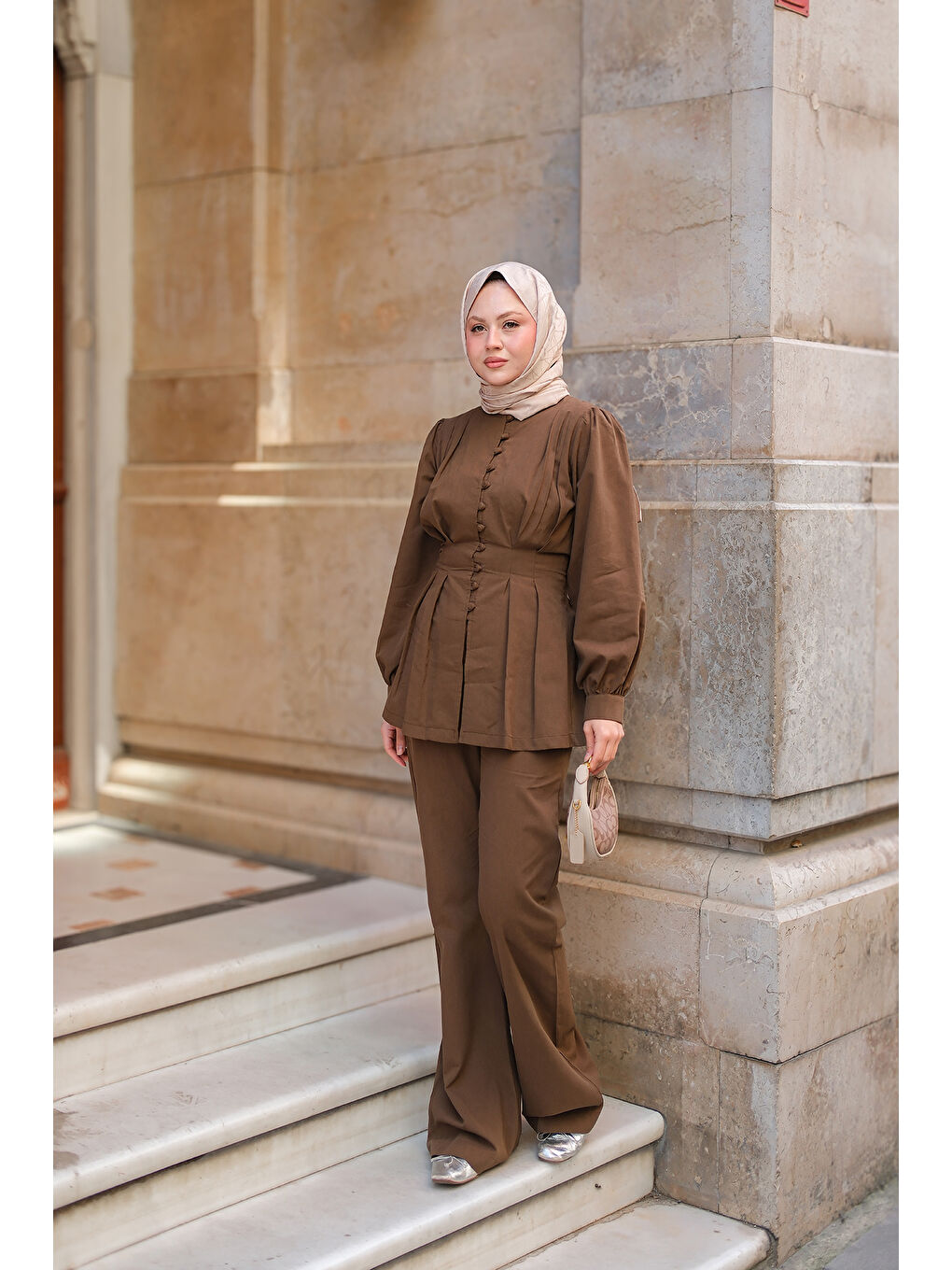 Kadın Beli Pens Detaylı Takım Kahverengi