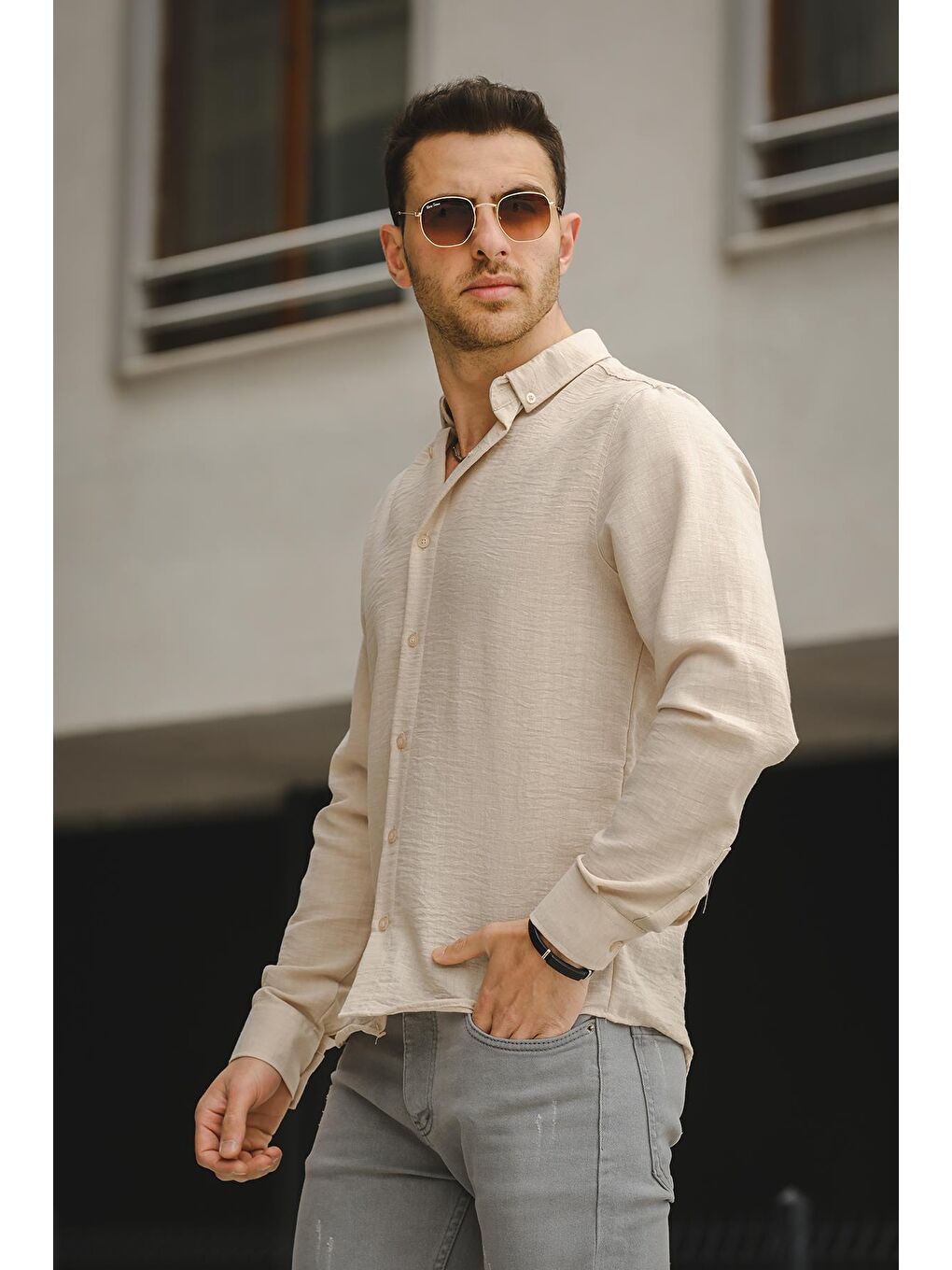 Bej Piatris Kırınkıl Desen Düğmeli Yaka Erkek Gömlek-1