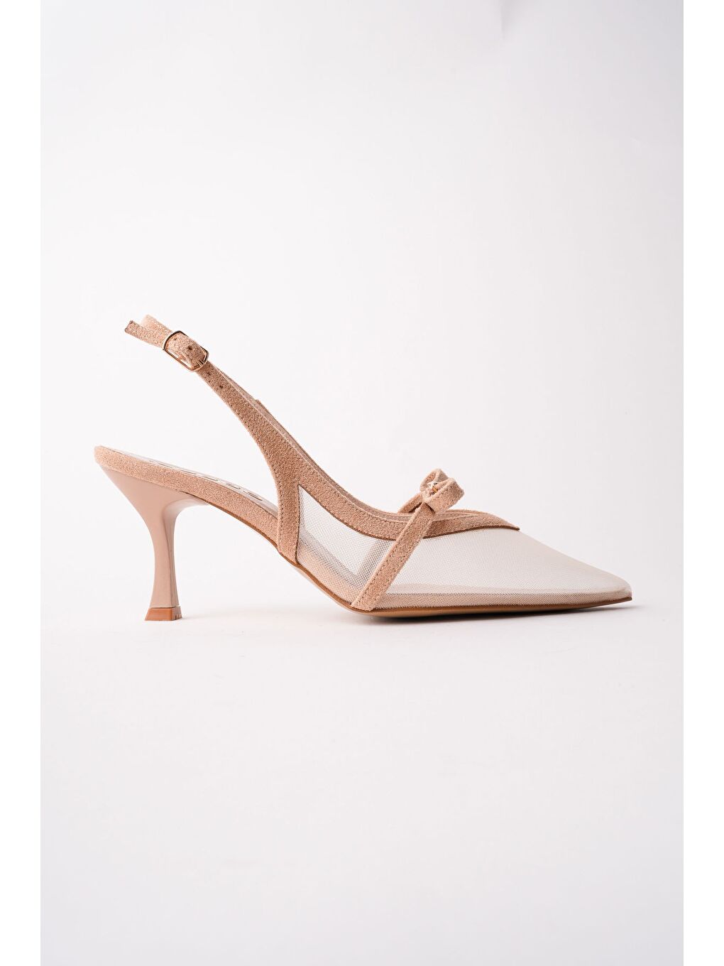 Bej LOVER Fileli Fiyonk Detaylı Sivri Burun Arkası Açık Kadın Topuklu Ayakkabı-1