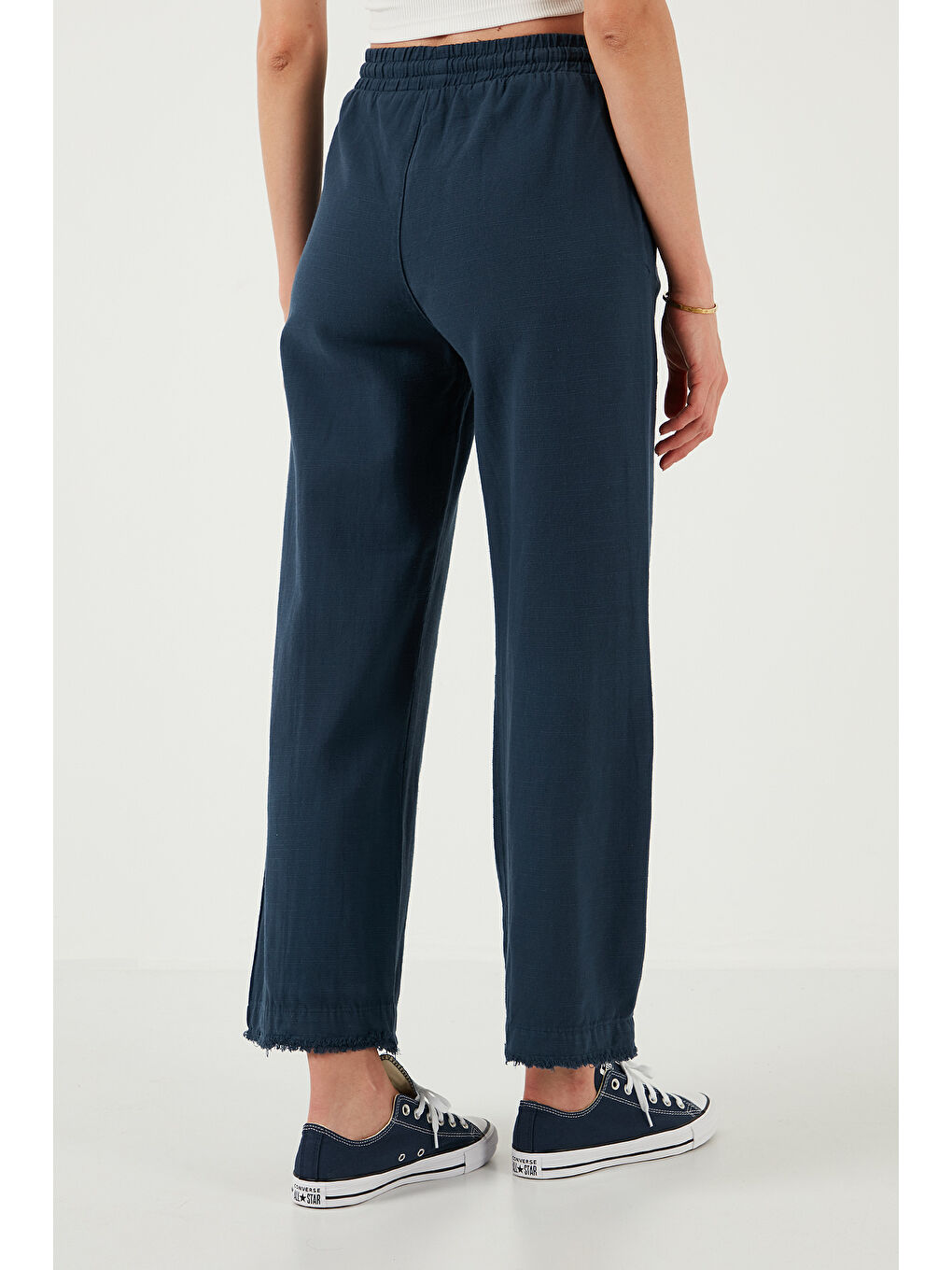 Lacivert Pamuklu Relaxed Fit Yüksek Bel Geniş Paça Pantolon 668Yp5275-6