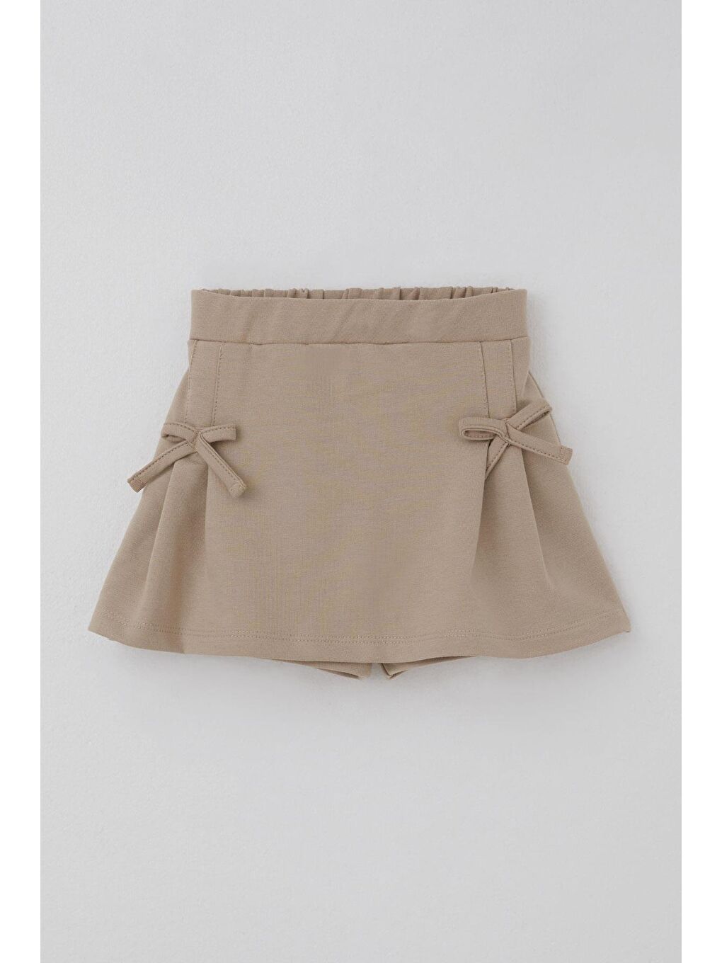 Kız Çocuk Şort Etek Fiyonk Aksesuarlı Lastikli Bej (3-7 Yaş)