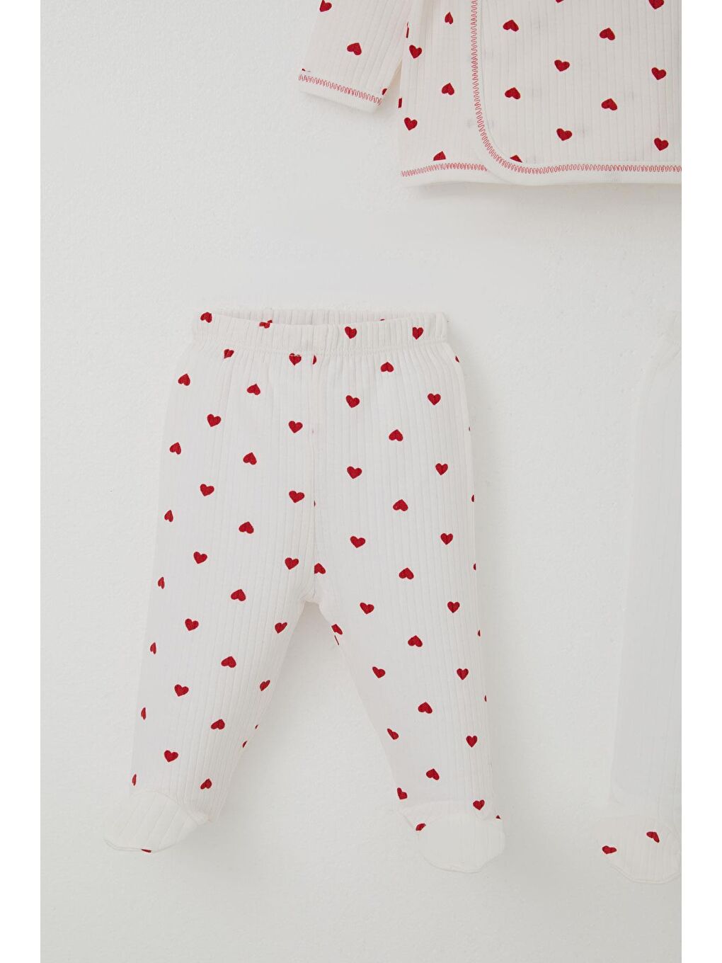 Kız Bebek Hastane Çıkışı 3 Lü Kalp Desenli Ekru (0-4 Ay)-3