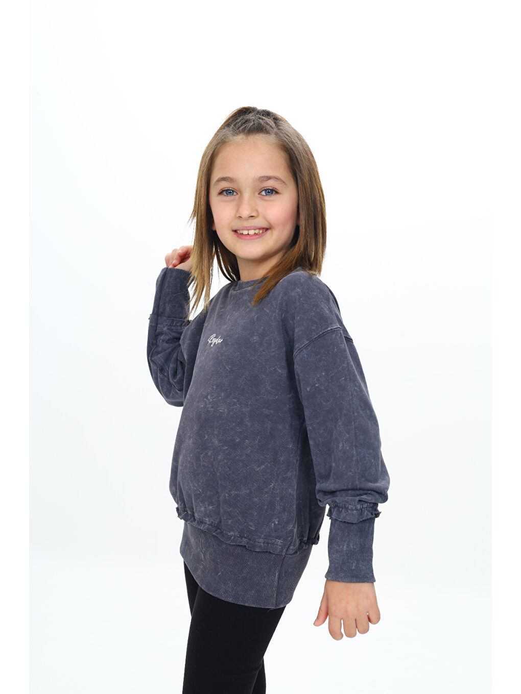 Gri Kız Çocuk Yıkamalı Nakışlı Sweatshirt-1