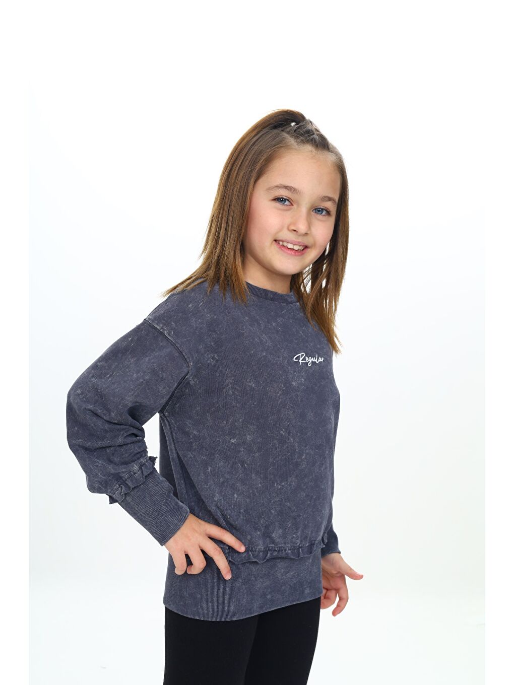 Gri Kız Çocuk Yıkamalı Nakışlı Sweatshirt-2
