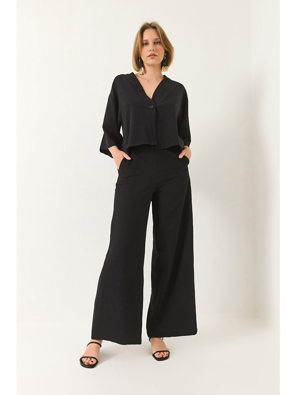 Siyah Kadın V Yaka Yarasa Kol Keten Kimono Palazzo Pantolonlu Alt-Üst Takım-1