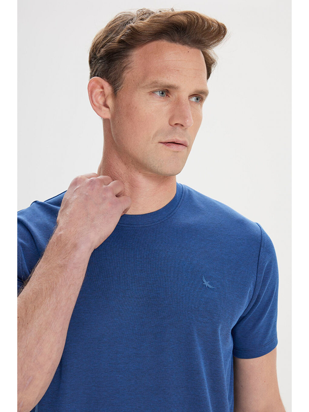 Erkek Lacivert Slim Fit Dar Kesim Bisiklet Yaka Pamuklu Tişört-2