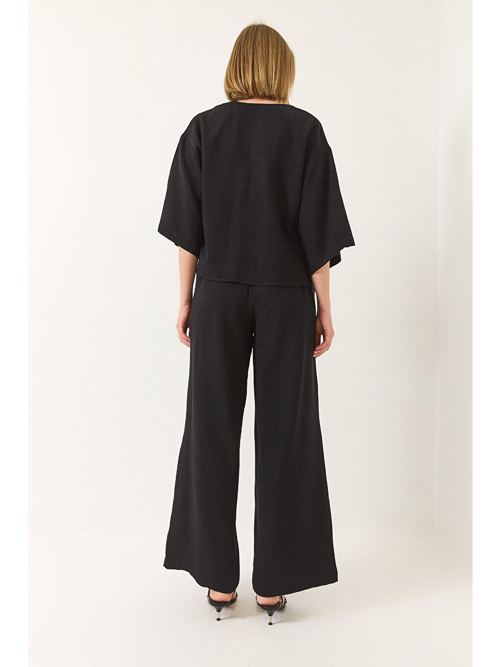 Siyah Kadın V Yaka Yarasa Kol Keten Kimono Palazzo Pantolonlu Alt-Üst Takım-5