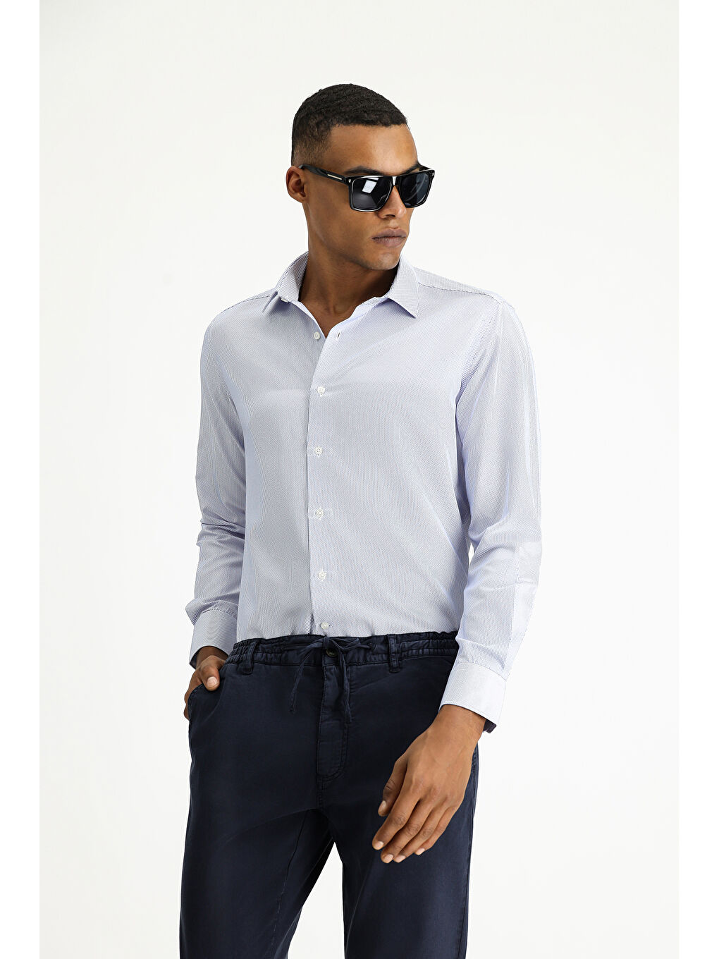 Mavi Uzun Kol Slim Fit Dar Kesim Klasik Desenli Pamuklu Kolay Ütülenebilir Gömlek