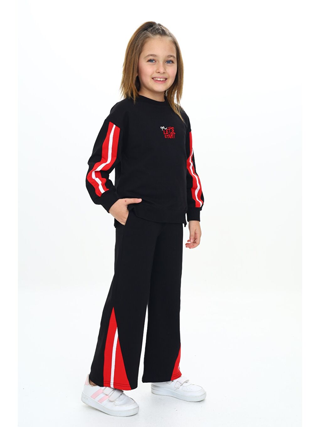 Siyah Kız Çocuk Nakışlı Eşofman Takım-1