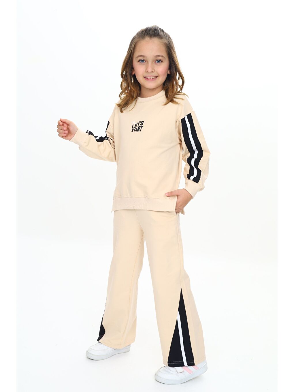 Bej Kız Çocuk Nakışlı Eşofman Takım-2