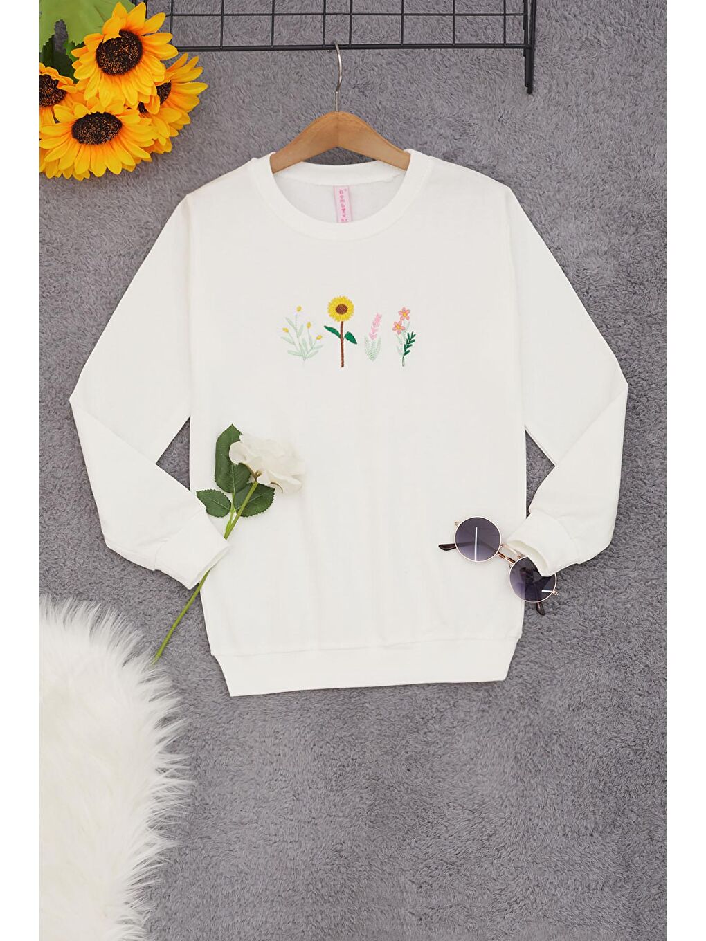 Ekru Papatya Nakışlı Kız Çocuk Kız Çocuk Sweatshirt 17203