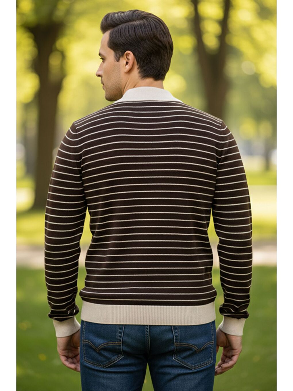 Kahverengi Erkek Polo Yaka Yarım Fermuarlı Çizgi Desenli Triko Kazak-1
