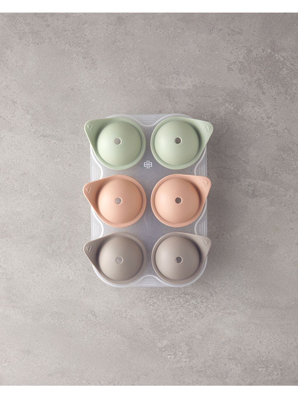 Beyaz Ella Silikon Buz Kalıbı 24x15,5 cm Renkli