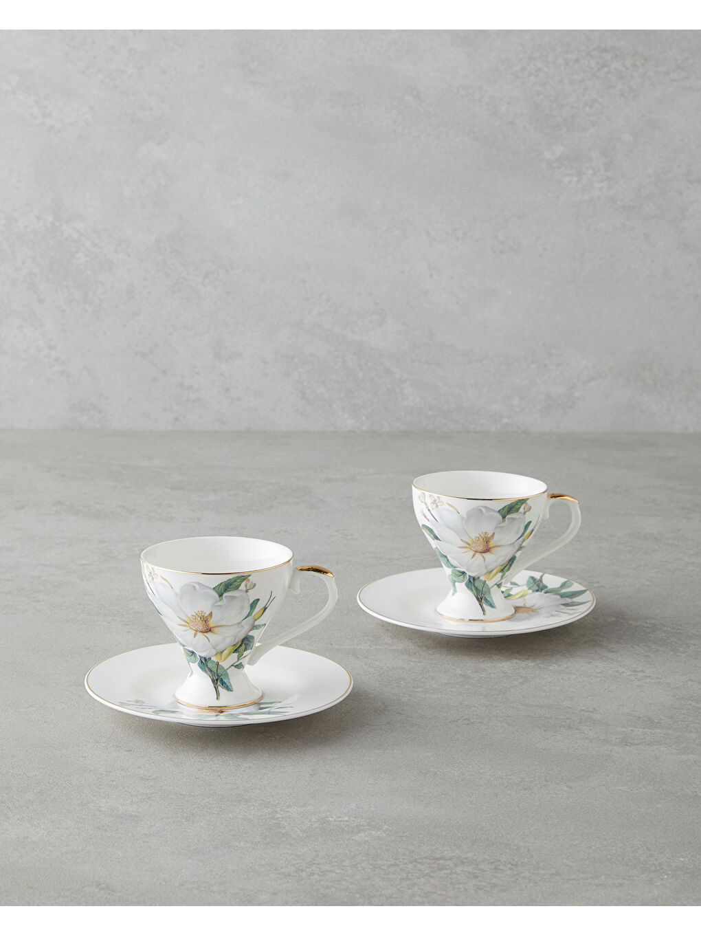 Garden Lovely New Bone China 4 Parça 2 Kişilik Kahve Fincan Takımı 90 ml Yeşil-Beyaz
