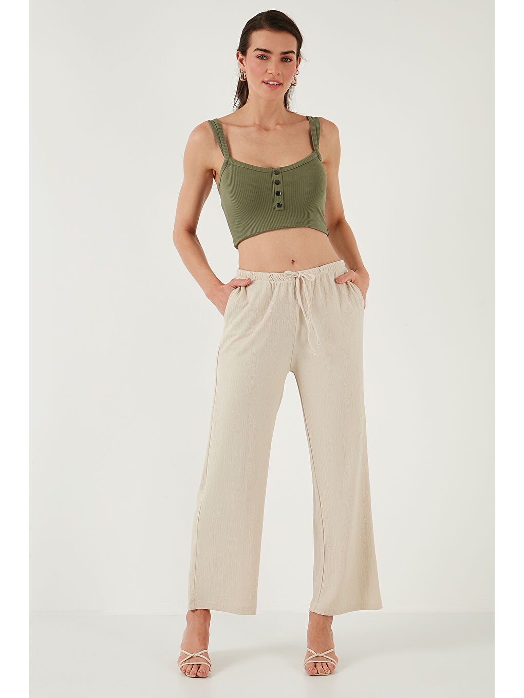 Bej Regular Fit Normal Bel Geniş Paça Pantolon 5866117-2