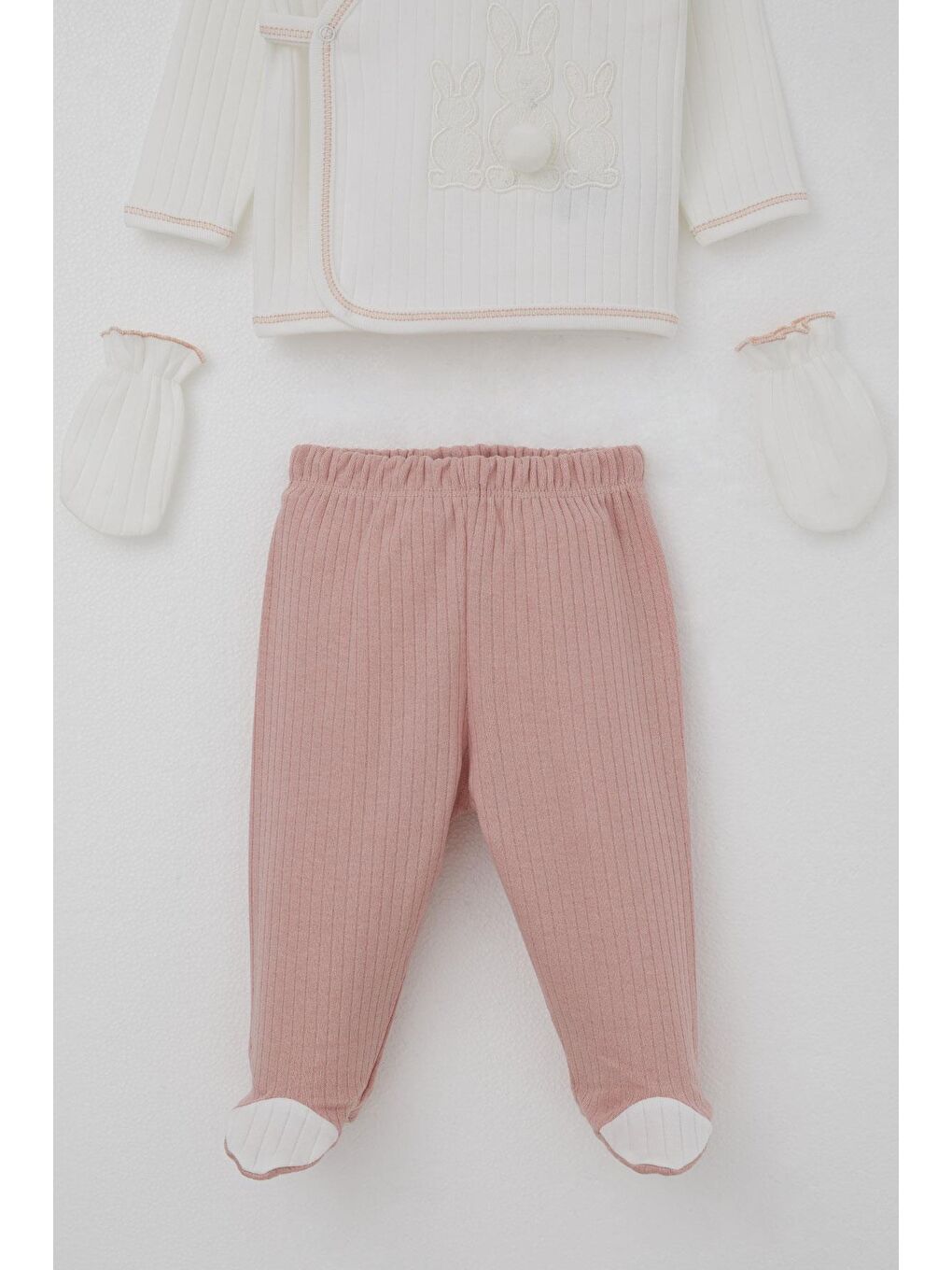 Kız Bebek Hastane Çıkışı 5 Li Ponponlu Tavşancık Nakışlı Ekru (0-3 Ay)-3