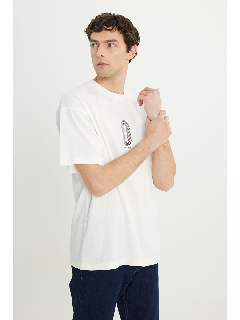 Erkek Ekru %100 Pamuk Oversize Fit Rahat Kesim Bisiklet Yaka Baskılı Tişört-2