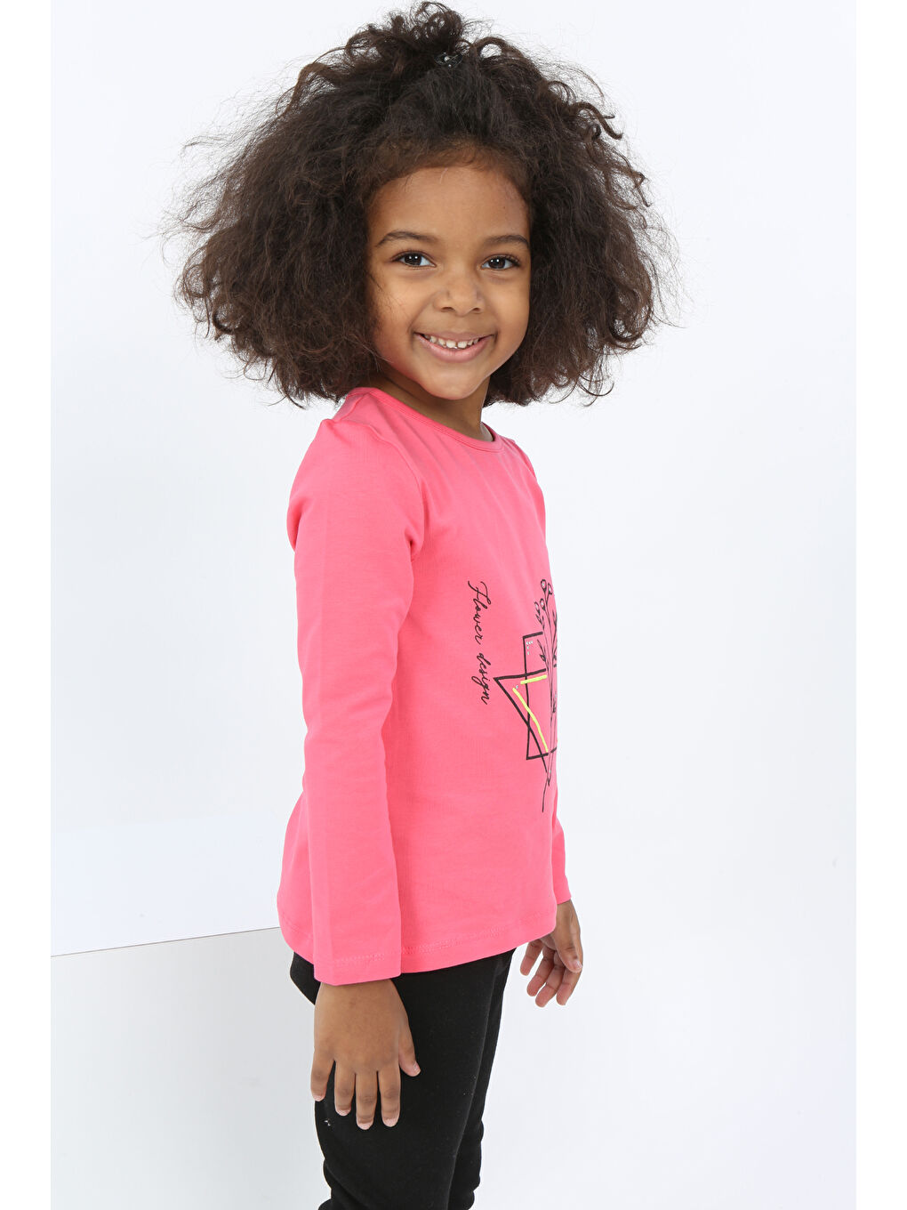 Fuşya Kız Bebek Çiçekli Yazı Nakışlı Tişört-1