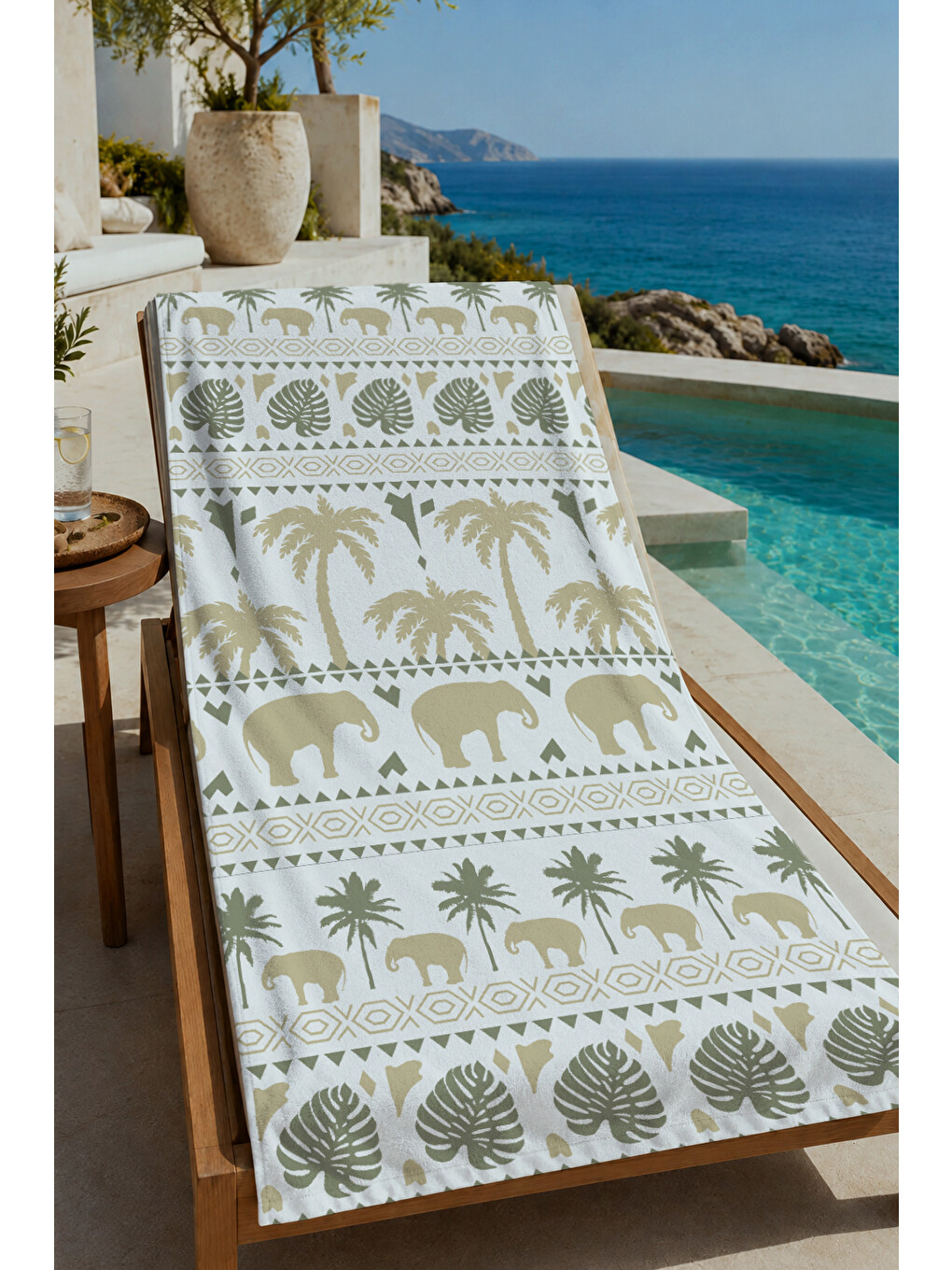 Ekru Haki Etnik Bordür Ve Geometrik Motif Desenli 70x150 Cm Dijital Baskılı Plaj Ve Banyo Havlusu